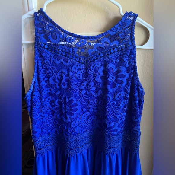 Lace Blue Dress - Picture 2 of 6